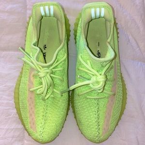 Yeezy Boost 350 V2 GID 'Glow'